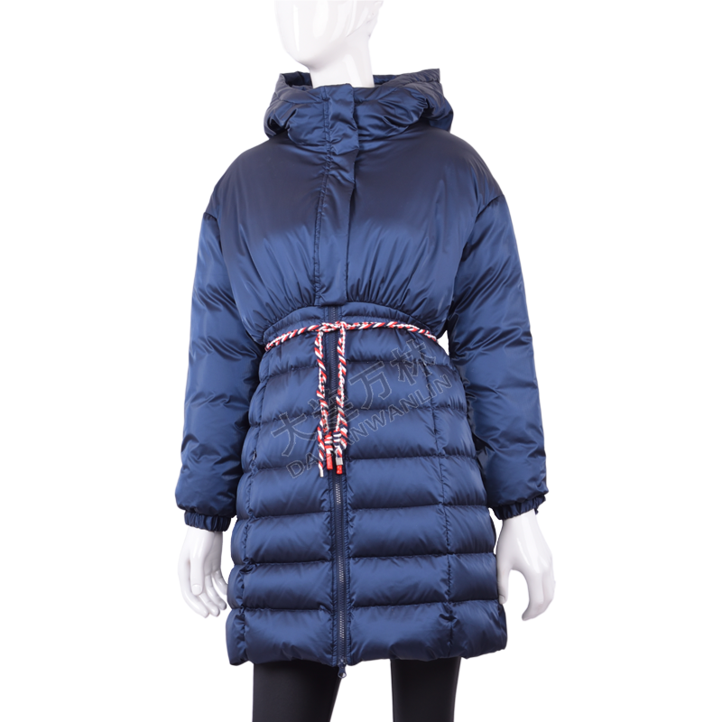 連帽收腰休閑羽絨服