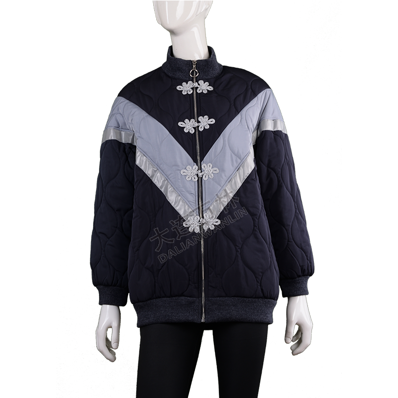 女士中國風(fēng)盤口拼接羽絨服