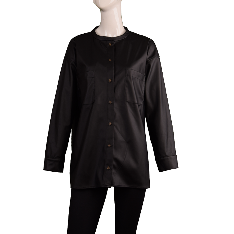 女士黑色圓領(lǐng)襯衫